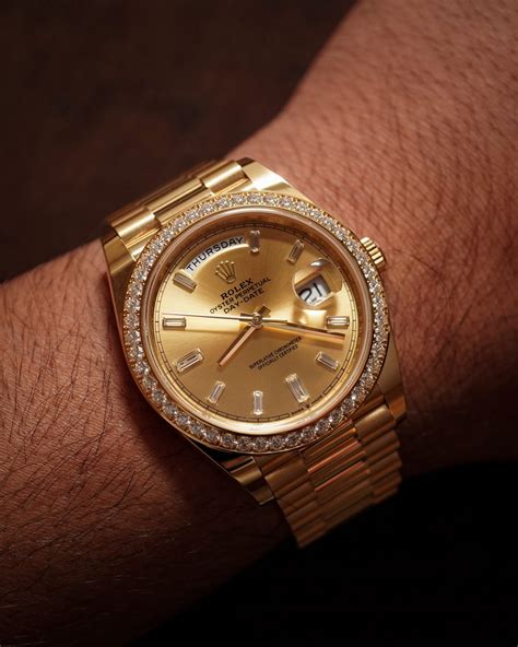 smooth bezel rolex day date champagne|rolex day date 40 price.